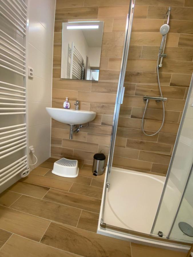 Apartment Enzian Loučná pod Klínovcem エクステリア 写真